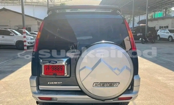 ซื้อ รถมือสอง Ford Everest สีดำ รถยนต์ ใน %{เมือง} ใน ชัยนาท