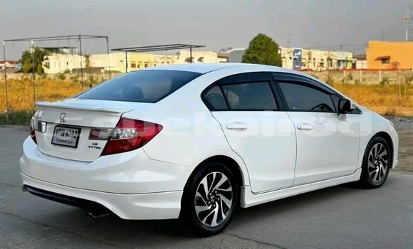 ซื้อ รถมือสอง Honda Civic ขาว รถยนต์ ใน %{เมือง} ใน ชัยภูมิ ซื้อ รถมือสอง Honda Civic ขาว รถยนต์ ใน %{เมือง} ใน ชัยภูมิ