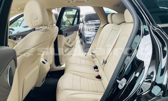 ซื้อ รถมือสอง Mercedes-Benz GLC 250D สีดำ รถยนต์ ใน %{เมือง} ใน กรุงเทพมหานคร ซื้อ รถมือสอง Mercedes-Benz GLC 250D สีดำ รถยนต์ ใน %{เมือง} ใน กรุงเทพมหานคร