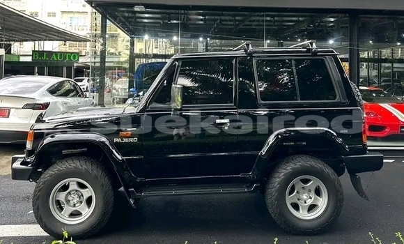 ซื้อ รถมือสอง Mitsubishi Pajero สีดำ รถยนต์ ใน %{เมือง} ใน ชัยภูมิ ซื้อ รถมือสอง Mitsubishi Pajero สีดำ รถยนต์ ใน %{เมือง} ใน ชัยภูมิ