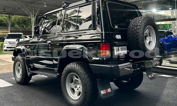 ซื้อ รถมือสอง Mitsubishi Pajero สีดำ รถยนต์ ใน %{เมือง} ใน ชัยภูมิ ซื้อ รถมือสอง Mitsubishi Pajero สีดำ รถยนต์ ใน %{เมือง} ใน ชัยภูมิ