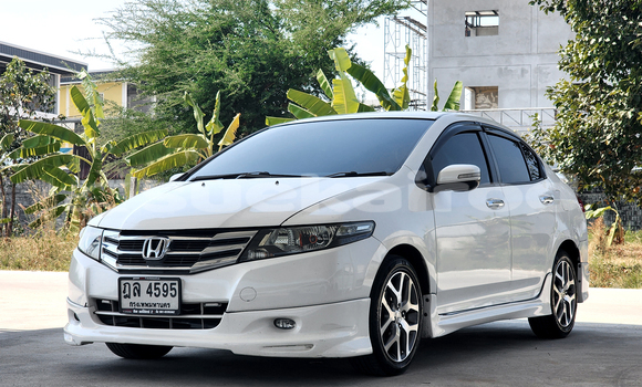 Buy Used Honda City White Car in Bangkok in Bangkok