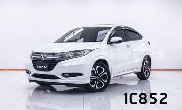 ซื้อ รถมือสอง Honda HR-V ขาว รถยนต์ ใน %{เมือง} ใน กรุงเทพมหานคร ซื้อ รถมือสอง Honda HR-V ขาว รถยนต์ ใน %{เมือง} ใน กรุงเทพมหานคร