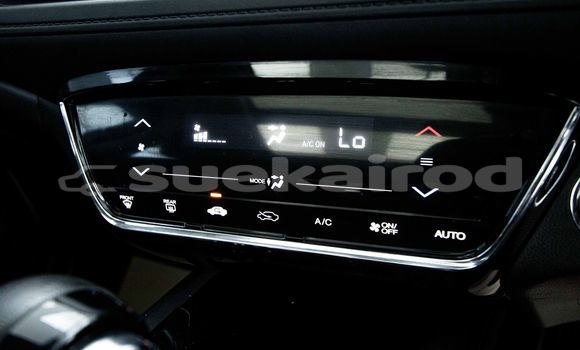 Buy Used Honda HR-V White Car in Bangkok in Bangkok Buy Used Honda HR-V White Car in Bangkok in Bangkok