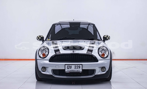 Buy Used Mini Cooper Other Car in Bangkok in Bangkok Buy Used Mini Cooper Other Car in Bangkok in Bangkok