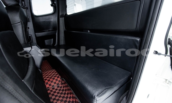 Buy Used Isuzu D-Max White Car in Bangkok in Bangkok Buy Used Isuzu D-Max White Car in Bangkok in Bangkok