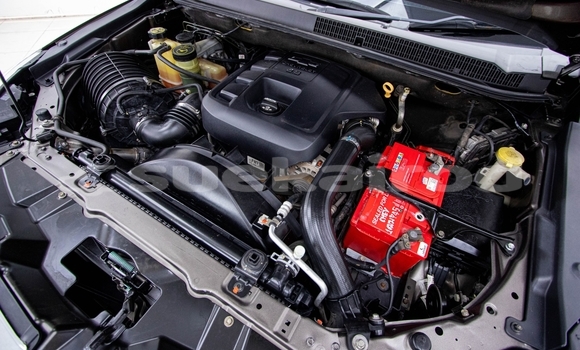 Buy Used Chevrolet Corolado Brown Car in Nonthaburi in Nonthaburi Buy Used Chevrolet Corolado Brown Car in Nonthaburi in Nonthaburi