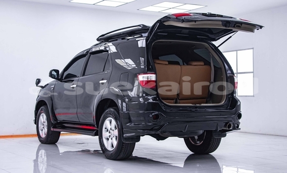 ซื้อ รถมือสอง Toyota Fortuner สีดำ รถยนต์ ใน %{เมือง} ใน นนทบุรี ซื้อ รถมือสอง Toyota Fortuner สีดำ รถยนต์ ใน %{เมือง} ใน นนทบุรี