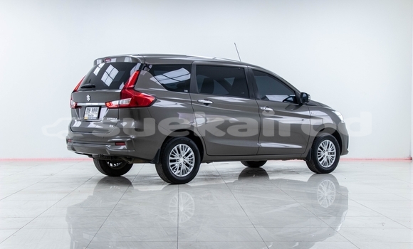 ซื้อ รถมือสอง Suzuki Ertiga อื่น ๆ รถยนต์ ใน %{เมือง} ใน นนทบุรี ซื้อ รถมือสอง Suzuki Ertiga อื่น ๆ รถยนต์ ใน %{เมือง} ใน นนทบุรี