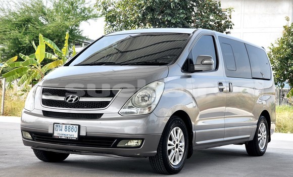 ซื้อ รถมือสอง Hyundai H1 อื่น ๆ รถยนต์ ใน %{เมือง} ใน กรุงเทพมหานคร