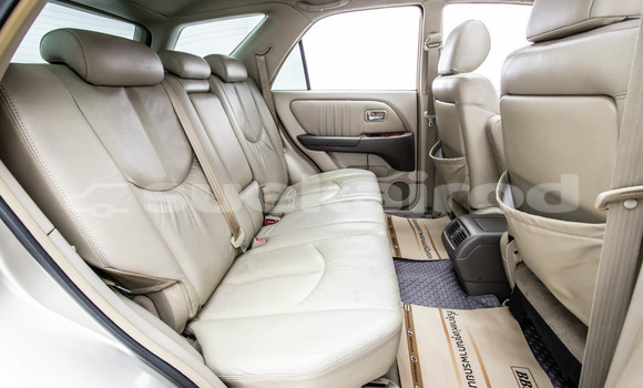 Buy Used Toyota Harrier Brown Car in Bangkok in Bangkok Buy Used Toyota Harrier Brown Car in Bangkok in Bangkok