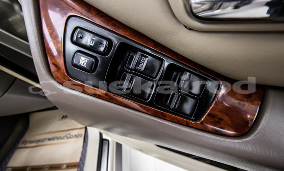 Buy Used Toyota Harrier Brown Car in Bangkok in Bangkok Buy Used Toyota Harrier Brown Car in Bangkok in Bangkok