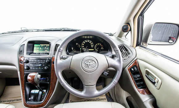 Buy Used Toyota Harrier Brown Car in Bangkok in Bangkok Buy Used Toyota Harrier Brown Car in Bangkok in Bangkok