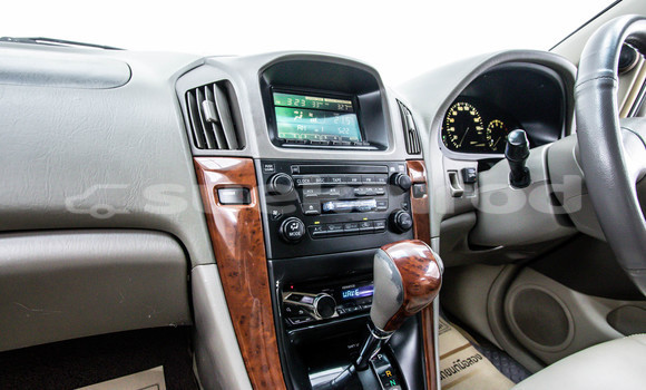 Buy Used Toyota Harrier Brown Car in Bangkok in Bangkok Buy Used Toyota Harrier Brown Car in Bangkok in Bangkok