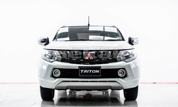 Buy Used Mitsubishi Triton White Car in Bangkok in Bangkok Buy Used Mitsubishi Triton White Car in Bangkok in Bangkok