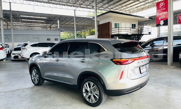Buy Used Haval H6 Silver Car in Bangkok in Bangkok Buy Used Haval H6 Silver Car in Bangkok in Bangkok