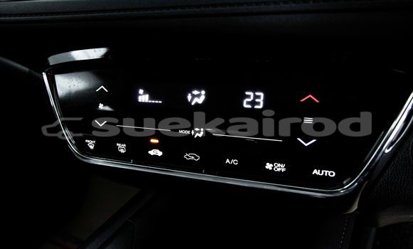 Buy Used Honda HR-V White Car in Bangkok in Bangkok Buy Used Honda HR-V White Car in Bangkok in Bangkok