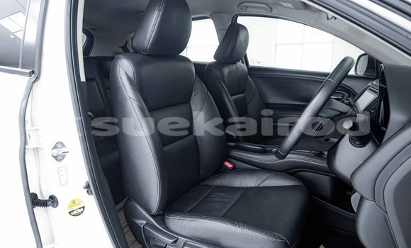 Buy Used Honda HR-V White Car in Bangkok in Bangkok Buy Used Honda HR-V White Car in Bangkok in Bangkok