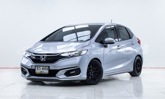 Buy Used Honda Jazz Silver Car in Bangkok in Bangkok