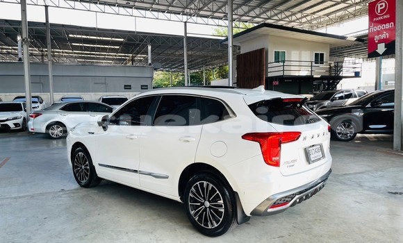 Buy Used Haval Jolion White Car in Nonthaburi in Nonthaburi Buy Used Haval Jolion White Car in Nonthaburi in Nonthaburi