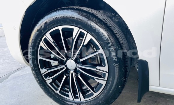 Buy Used Haval Jolion White Car in Nonthaburi in Nonthaburi Buy Used Haval Jolion White Car in Nonthaburi in Nonthaburi