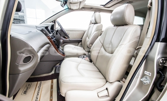 ซื้อ รถมือสอง Toyota Harrier สีน้ำตาล รถยนต์ ใน %{เมือง} ใน นนทบุรี ซื้อ รถมือสอง Toyota Harrier สีน้ำตาล รถยนต์ ใน %{เมือง} ใน นนทบุรี