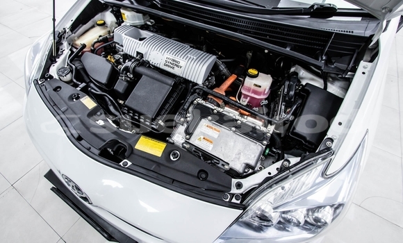 ซื้อ รถมือสอง Toyota Prius ขาว รถยนต์ ใน %{เมือง} ใน นนทบุรี ซื้อ รถมือสอง Toyota Prius ขาว รถยนต์ ใน %{เมือง} ใน นนทบุรี