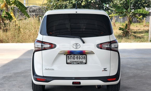 ซื้อ รถมือสอง Toyota Sienta ขาว รถยนต์ ใน %{เมือง} ใน นนทบุรี ซื้อ รถมือสอง Toyota Sienta ขาว รถยนต์ ใน %{เมือง} ใน นนทบุรี