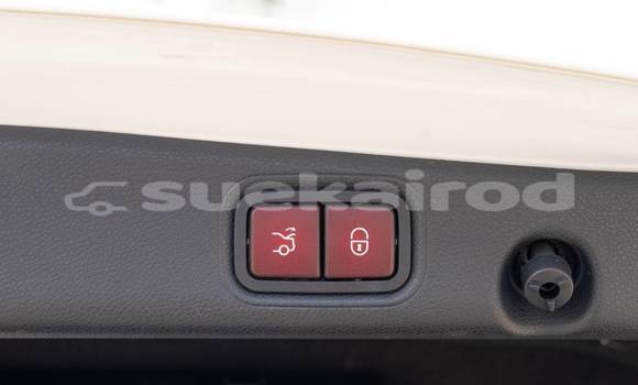 ซื้อ รถมือสอง Mercedes-Benz E-Classe ขาว รถยนต์ ใน %{เมือง} ใน นนทบุรี ซื้อ รถมือสอง Mercedes-Benz E-Classe ขาว รถยนต์ ใน %{เมือง} ใน นนทบุรี