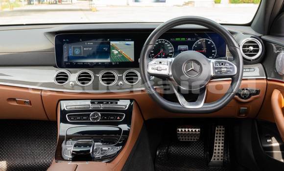 ซื้อ รถมือสอง Mercedes-Benz E-Classe ขาว รถยนต์ ใน %{เมือง} ใน นนทบุรี ซื้อ รถมือสอง Mercedes-Benz E-Classe ขาว รถยนต์ ใน %{เมือง} ใน นนทบุรี