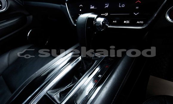 Buy Used Honda HR-V White Car in Bangkok in Bangkok Buy Used Honda HR-V White Car in Bangkok in Bangkok