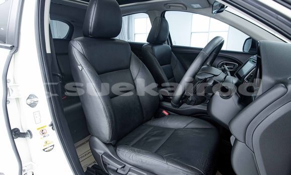 Buy Used Honda HR-V White Car in Bangkok in Bangkok Buy Used Honda HR-V White Car in Bangkok in Bangkok