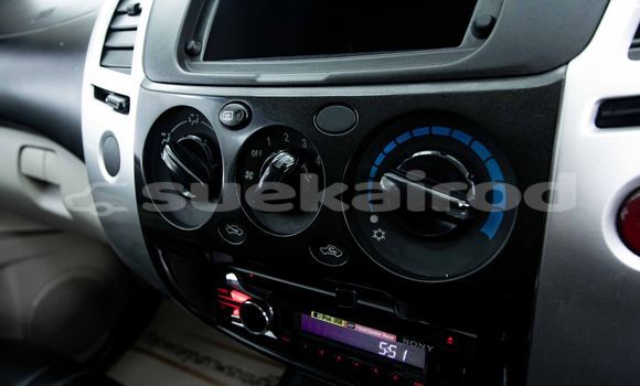 Buy Used Mitsubishi Pajero Other Car in Bangkok in Bangkok Buy Used Mitsubishi Pajero Other Car in Bangkok in Bangkok