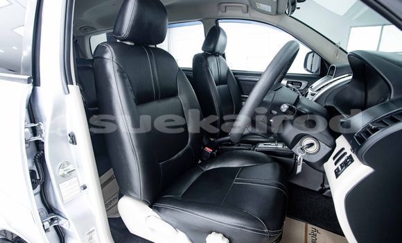 Buy Used Mitsubishi Pajero Other Car in Bangkok in Bangkok Buy Used Mitsubishi Pajero Other Car in Bangkok in Bangkok