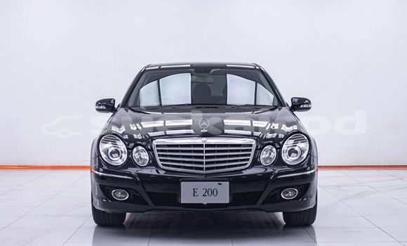 Buy Used Mercedes-Benz E-Classe Black Car in Bangkok in Bangkok Buy Used Mercedes-Benz E-Classe Black Car in Bangkok in Bangkok
