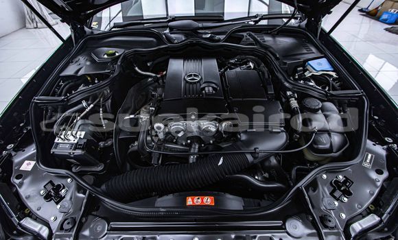 Buy Used Mercedes-Benz E-Classe Black Car in Bangkok in Bangkok Buy Used Mercedes-Benz E-Classe Black Car in Bangkok in Bangkok