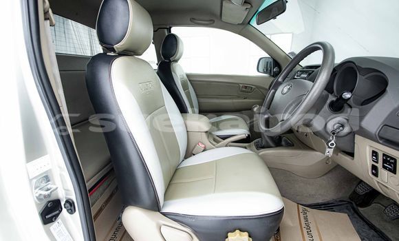 Buy Used Toyota Hiluxe VIGO Other Car in Bangkok in Bangkok Buy Used Toyota Hiluxe VIGO Other Car in Bangkok in Bangkok