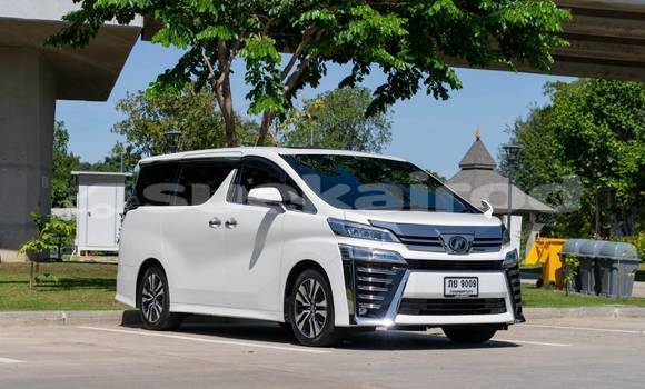 Buy Used Toyota Vellfire White Car in Nonthaburi in Nonthaburi Buy Used Toyota Vellfire White Car in Nonthaburi in Nonthaburi