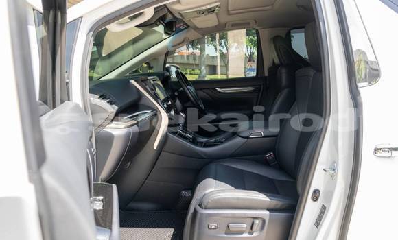 Buy Used Toyota Vellfire White Car in Nonthaburi in Nonthaburi Buy Used Toyota Vellfire White Car in Nonthaburi in Nonthaburi