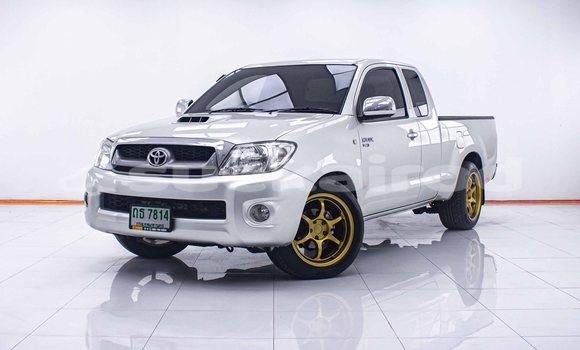 Buy Used Toyota Hiluxe VIGO Other Car in Nonthaburi in Nonthaburi