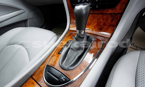 ซื้อ รถมือสอง Mercedes-Benz E-Classe สีดำ รถยนต์ ใน %{เมือง} ใน นนทบุรี ซื้อ รถมือสอง Mercedes-Benz E-Classe สีดำ รถยนต์ ใน %{เมือง} ใน นนทบุรี