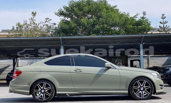 ซื้อ รถมือสอง Mercedes-Benz C180 COUPE เขียว รถยนต์ ใน %{เมือง} ใน นนทบุรี ซื้อ รถมือสอง Mercedes-Benz C180 COUPE เขียว รถยนต์ ใน %{เมือง} ใน นนทบุรี