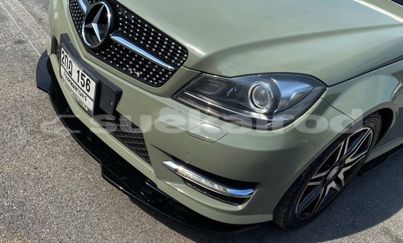 ซื้อ รถมือสอง Mercedes-Benz C180 COUPE เขียว รถยนต์ ใน %{เมือง} ใน นนทบุรี ซื้อ รถมือสอง Mercedes-Benz C180 COUPE เขียว รถยนต์ ใน %{เมือง} ใน นนทบุรี
