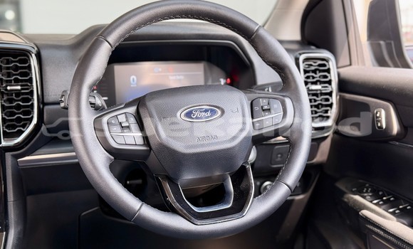 Buy Used Ford Everest Black Car in Nonthaburi in Nonthaburi Buy Used Ford Everest Black Car in Nonthaburi in Nonthaburi
