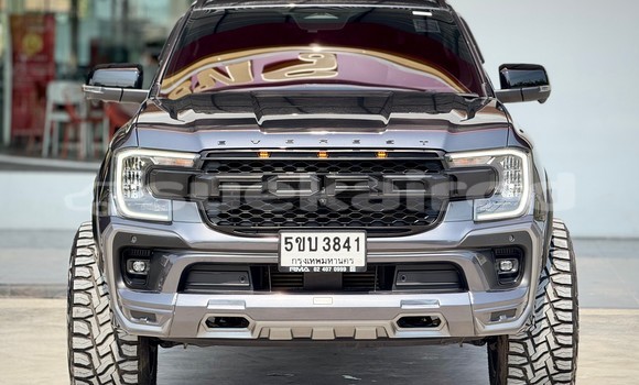 Buy Used Ford Everest Black Car in Nonthaburi in Nonthaburi Buy Used Ford Everest Black Car in Nonthaburi in Nonthaburi