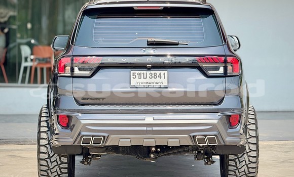 Buy Used Ford Everest Black Car in Nonthaburi in Nonthaburi Buy Used Ford Everest Black Car in Nonthaburi in Nonthaburi