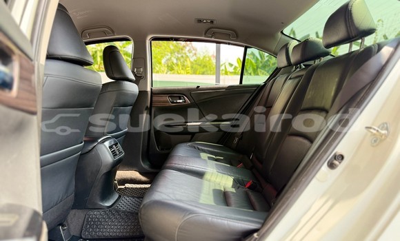 Buy Used Honda Accord White Car in Nonthaburi in Nonthaburi Buy Used Honda Accord White Car in Nonthaburi in Nonthaburi