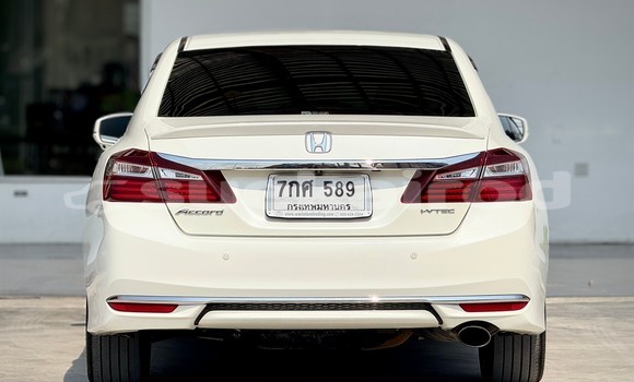 Buy Used Honda Accord White Car in Nonthaburi in Nonthaburi Buy Used Honda Accord White Car in Nonthaburi in Nonthaburi