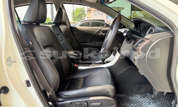 Buy Used Honda Accord White Car in Nonthaburi in Nonthaburi Buy Used Honda Accord White Car in Nonthaburi in Nonthaburi