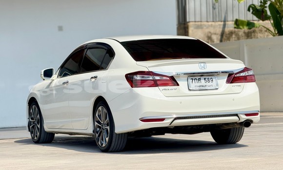 Buy Used Honda Accord White Car in Nonthaburi in Nonthaburi Buy Used Honda Accord White Car in Nonthaburi in Nonthaburi